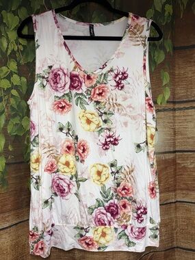 🦋 EUC Sleeveless Floral V-Neck Tank Top - White with Pink & Yellow Roses